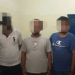 ضلع ایسٹ پولیس کی کارروائی، جعلی یونیفارم میں شہریوں کو اغواء کرنے والا گینگ گرفتار، وردیاں برآمد