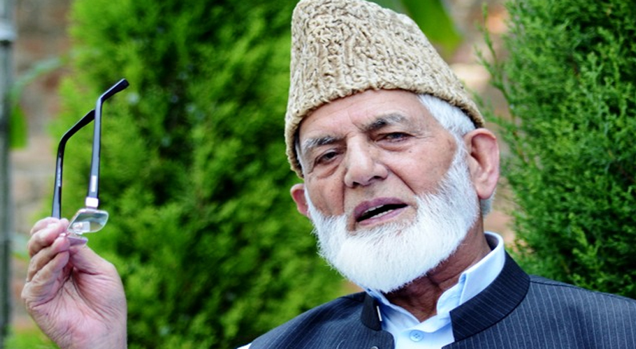 Kashmir separatist leader dies at 92