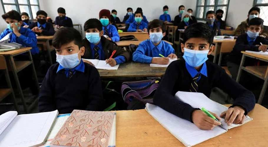 50فیصد حاضری کی شرط ختم، تعلیمی ادارے معلوم کے مطابق کھلیں گے، اسد عمر