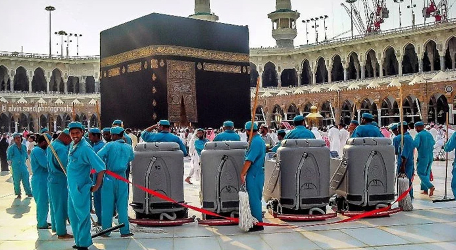 مکہ مکرمہ، حجر اسود اور کعبۃ اللہ کو معطر کرنے کی روح پرور تقریب