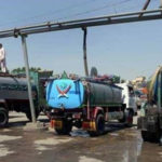 بلدیہ ٹاؤن میں بااثر افراد کی مداخلت پر سرکاری ہائیڈرنٹ بند، رہائشی مہنگے داموں پانی خریدنے پر مجبور