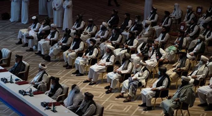 افغانستان سے انخلا کے بعد امریکہ اور طالبان کے درمیان پہلے باضابطہ مذاکرات
