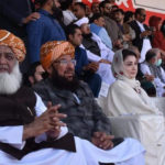 پی ڈی ایم حکومت گرانے کیلئے متحرک، مہنگائی کے خلاف فیصلہ کن لانگ مارچ کا اعلان