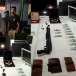 کراچی میں ڈاکے ڈالنے والا گروہ گرفتار، اسلحہ، زیورات اور ہائی روف برآمد