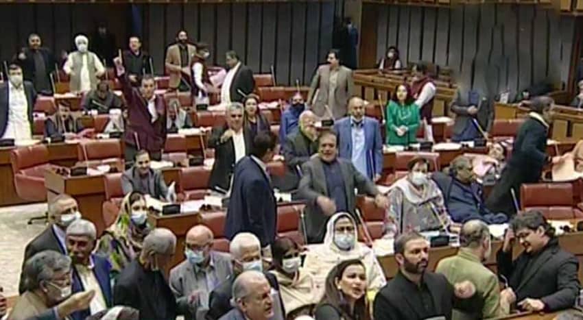 Opposition contacts govt allies ahead of mini budget