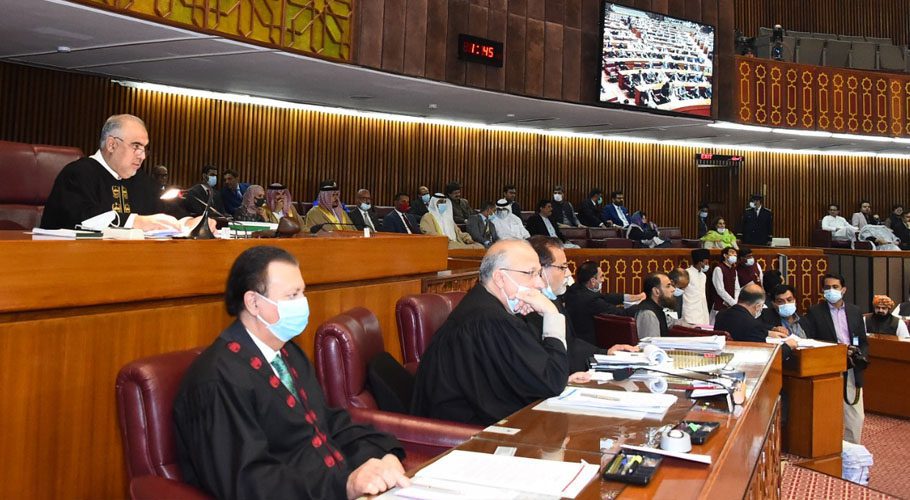 Bill passed on using EVMs in elections, overseas Pakistanis receive voting rights