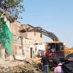 کراچی، کالا پل کے قریب سی ایریا میں انسدادِ تجاوزات آپریشن شروع