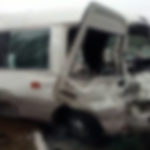 جہلم، مسافر بس پل سے نیچے گر گئی،2 طالبات سمیت 3افراد جاں بحق