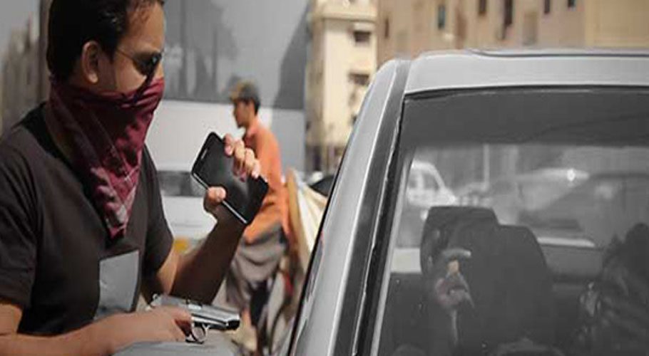 کراچی میں جرائم کی وارداتوں میں اضافہ، کمپنی ملازم 85لاکھ سے محروم