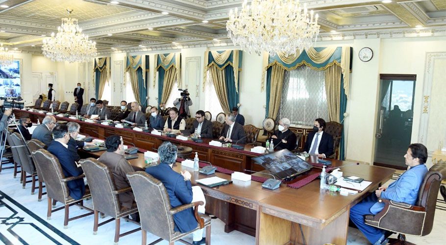 اشیائے ضروریہ کی اسمگلنگ روکنے کیلئے ہنگامی اقدامات کئے جائیں، وزیراعظم