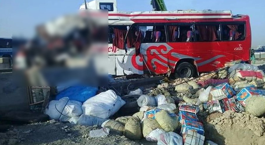 جامشورو میں انڈس ہائی وے پر 2 مسافر کوچزکا تصادم، 2 افراد جاں بحق