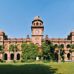 پنجاب یونیورسٹی کی کینٹین میں طلبہ تنظیموں کا جھگڑا، پتھراؤ اور توڑ پھوڑ