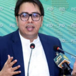 نواز شریف کی برطانیہ سے بے دخلی کو وطن واپسی کا فیصلہ کہا گیا۔شہباز گل