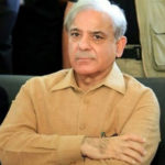 پاکستان میں معاشی تباہی موجودہ حکومت کی وجہ سے ہورہی ہے۔شہباز شریف