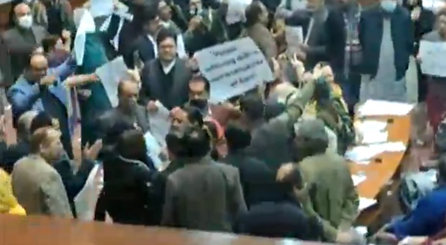 Mini-budget session: Women parliamentarians engage in fight