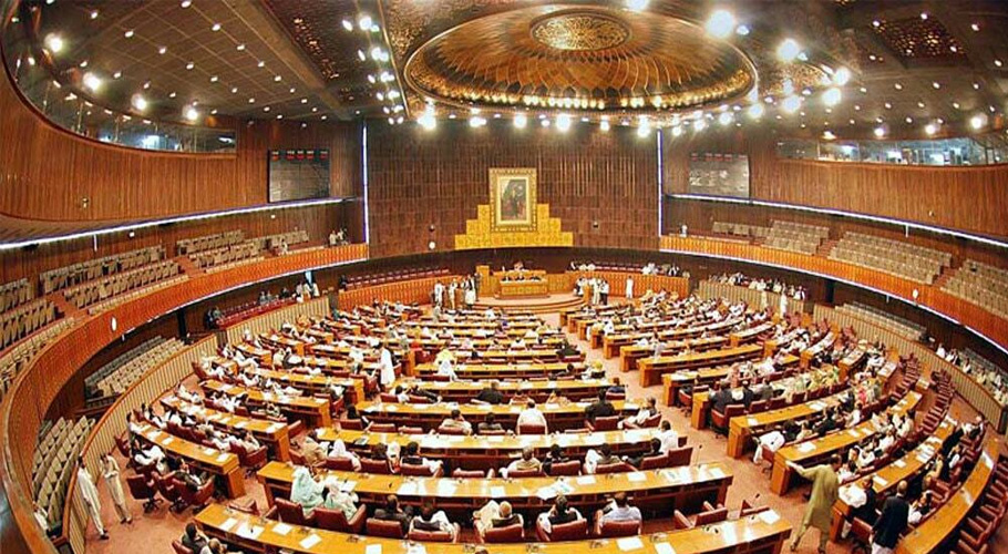 ٹیکس نہ دینے والے اراکینِ قومی اسمبلی و سینیٹ کی تفصیلات سامنے آگئیں