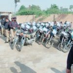 ویسٹ پولیس نے چھینی گئی 60موٹر سائیکلیں مالکان کے سپرد کردیں
