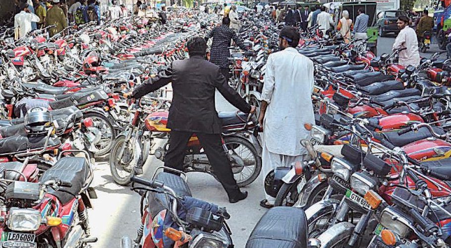 Court ordered action against illegal parking fee takers in Karachi