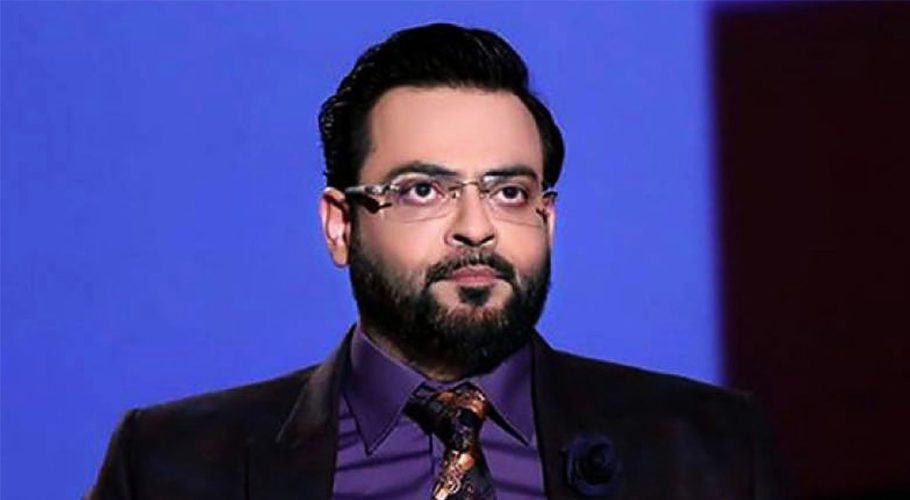 Aamir Liaquat’s faces backlash over his remarks about wife Tuba