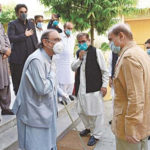 ملاقاتیں بے سود رہیں، اپوزیشن کے مابین تحریکِ عدم اعتماد کی تاریخ پر ڈیڈ لاک