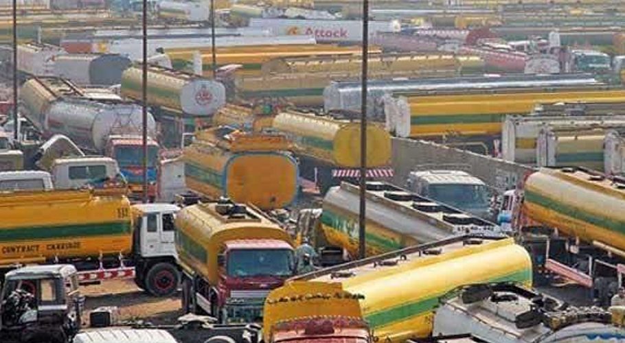آئل ٹرانسپوٹرز نے PSOکیخلاف احتجاجی دھرنے کا اعلان کردیا