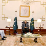 ایم کیو ایم کی ریلی پر تشدد جمہوری اقدار کے خلاف ہے۔صدرِ مملکت
