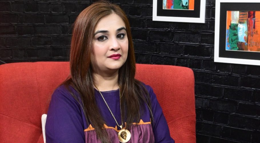 آپ گھر میں موجود کسی بھی فالتو چیز سے ڈیکوریشن کرسکتے ہیں، تانیہ روگٹیا کے ساتھ ایم ایم نیوز کی خصوصی گفتگو
