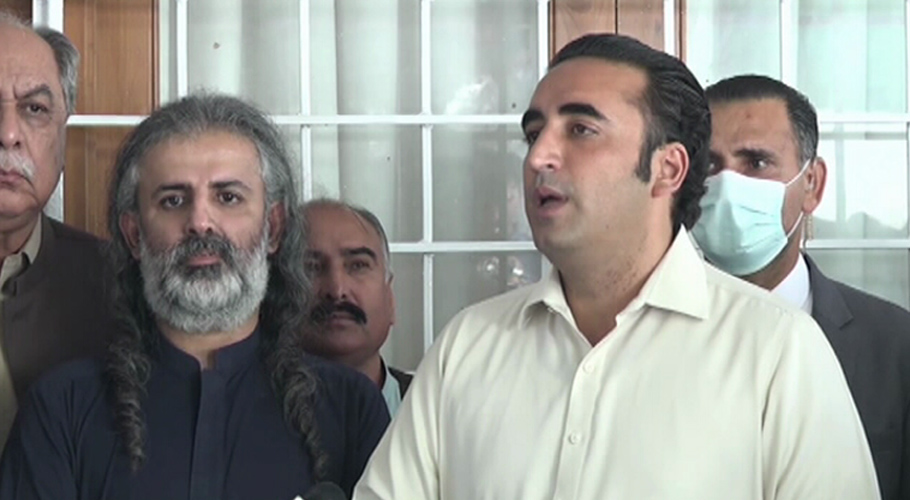 معاونِ خصوصی شاہ زین بگٹی نے حکومت سے علیحدگی کا اعلان کردیا