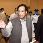 وزارتِ اعلیٰ کا پکا وعدہ، چوہدری پرویز الٰہی وزیر اعظم کے حق میں سرگرم