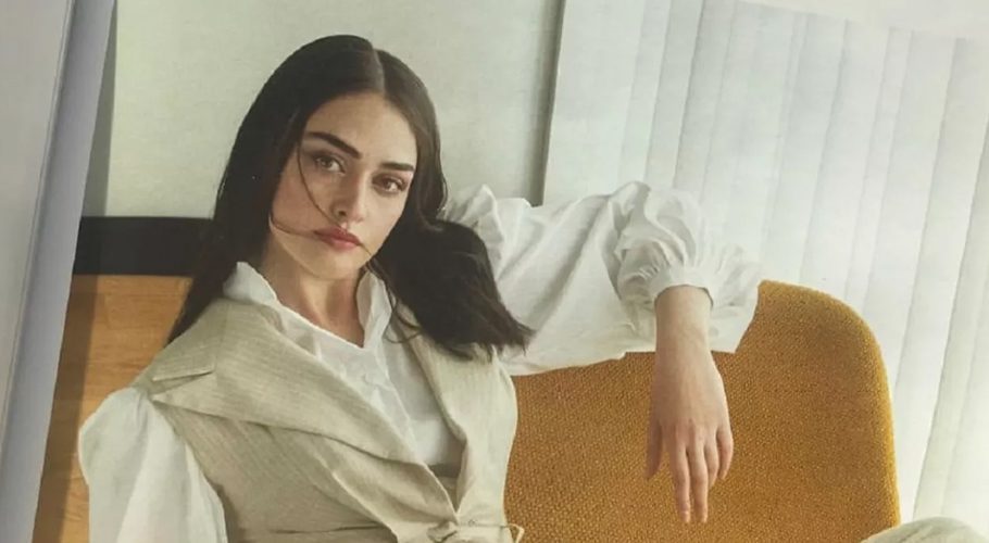 اسرا بلگچ کا بولڈ فوٹو شوٹ وائرل، سوشل میڈیا صارفین سیخ پا