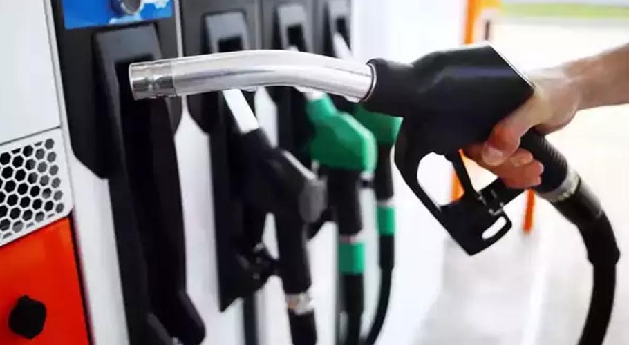 ہندوستان میں پٹرول کی قیمت میں آٹھ روز میں ساتویں باراضافہ