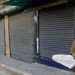 بھارت میں جاری حجاب تنازع ، مسلمانوں کے کاروبار پر بھی پابندی