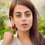 اداکارہ یشما گل کو ان کے قیمتی موبائل سے محروم کردیا گیا