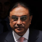 آصف زرداری کا تحریکِ انصاف اراکین سے استعفے واپس لینے کا مطالبہ