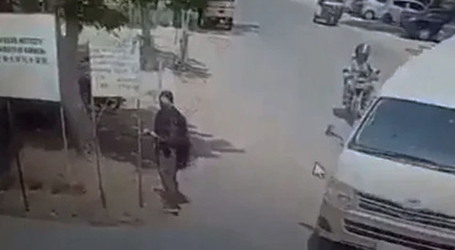 کراچی، بلوچستان میں خاتون خودکش بمبار کے گھر پر چھاپہ