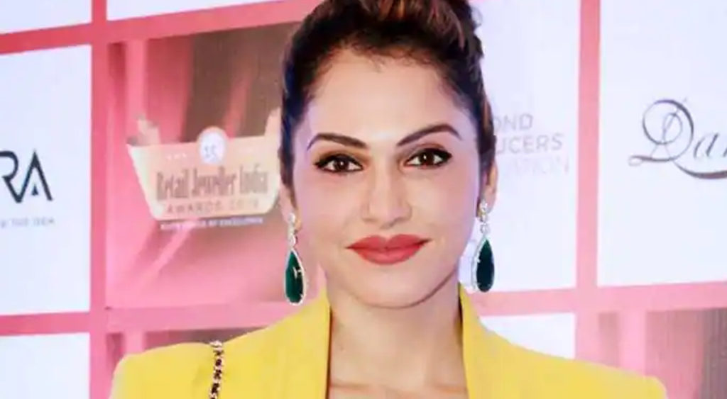 Isha Koppikar faced casting couch