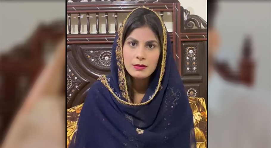 غلط فہمی دور کرلیں، نہ تو کسی نے اغواء کیا اور نہ ہی زبردستی کی، کراچی سے لاپتہ ہونے والی نمرہ کا بیان سامنے آگیا