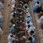 مذہبی رواداری، پاکستانی سکھ تاجر کے زیر اہتمام رمضان پیکیج تقسیم