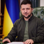 روسی فوج عوام کے کھانے اور ادویات میں رکاوٹ بن رہی ہے۔یوکرینی صدر