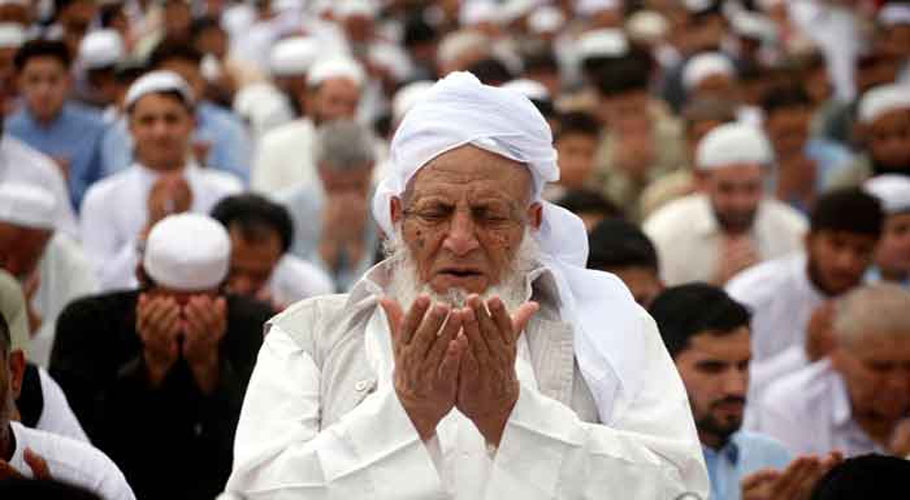 ملک میں پھر سے دو عیدیں، خیبرپختونخوا اور بلوچستان کے شمالی اضلاع میں نماز عید ادا کی گئی
