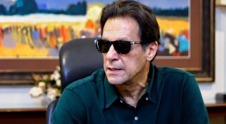 ایبٹ آباد کالج گراؤنڈ میں تیاریاں جاری، عمران خان جلسے سے خطاب آج کرینگے