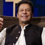 عمران خان کے خلاف توہینِ رسالت کا مقدمہ، سوشل میڈیا صارفین کی شہباز حکومت پر تنقید