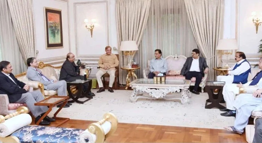 حکومت نے فوری انتخابات کا مطالبہ مسترد کردیا، مدت پوری کرنے کا فیصلہ