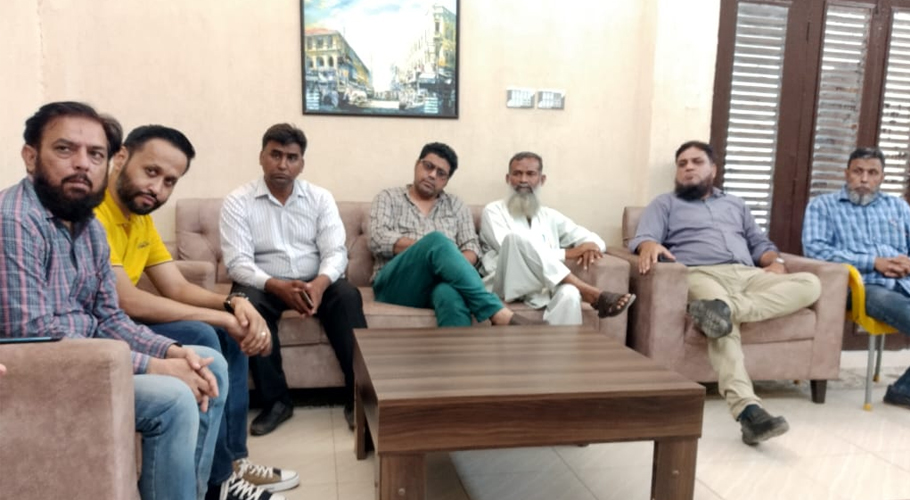 ممبر سنڈیکیٹ جامعہ کراچی ڈاکٹر محمد حسان اوج کی زیر صدارت افسران جامعہ کا اجلاس