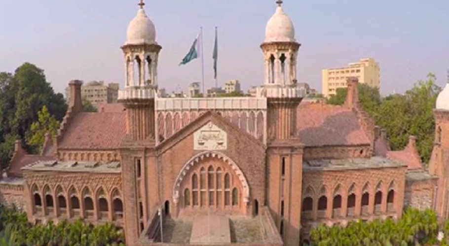 لاہور سے اغوا ہونیوالی طالبہ کو شام 6 بجے تک بازیاب کرایا جائے، چیف جسٹس کا حکم