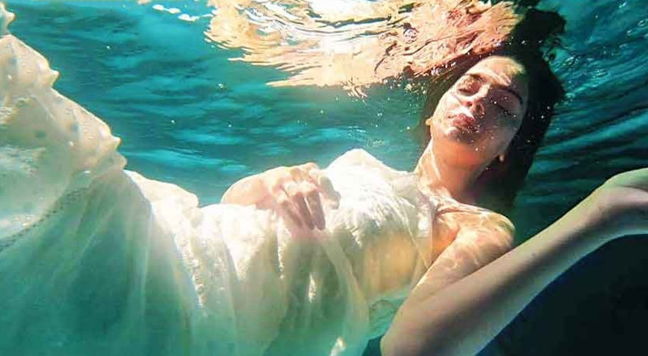 اداکارہ صبا قمر کی فلم ’کملی‘ نے کتنے کروڑ کا کاروبار کیا؟