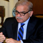 وفاقی کابینہ نے چین سے 2ارب 40کروڑ ڈالر کا قرض لینے کی منظوری دے دی