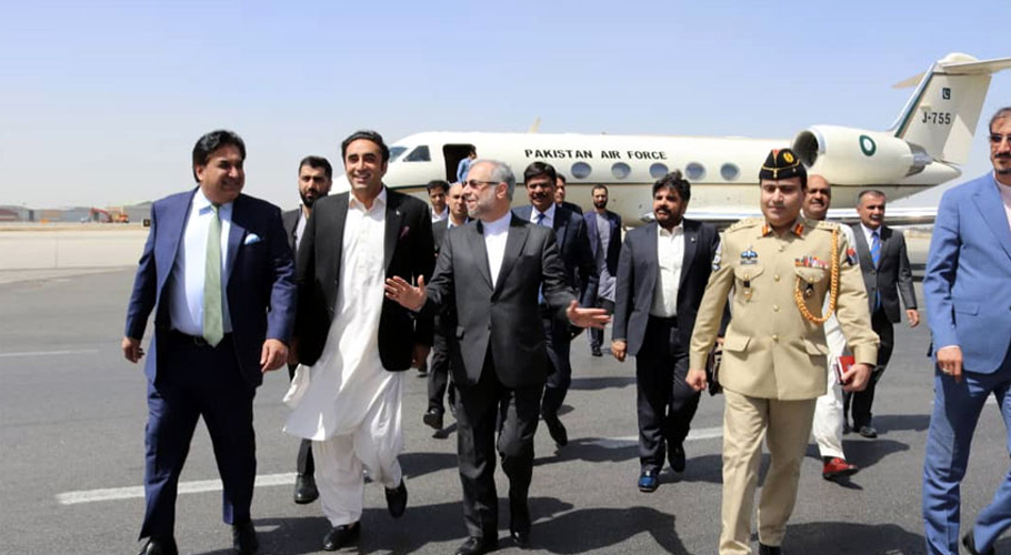 وزیرِ خارجہ بلاول بھٹو زرداری 2 روزہ پر ایران پہنچ گئے