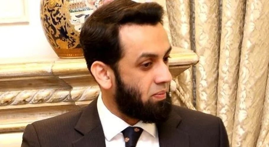عمران خان ہیروں کے ذریعے منی لانڈرنگ کا ریکٹ چلا رہے تھے، عطا تارڑ