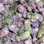 بھارتی وزیر کی قریبی ساتھی کے گھر سے 15 کروڑ سے زائد رقم برآمد